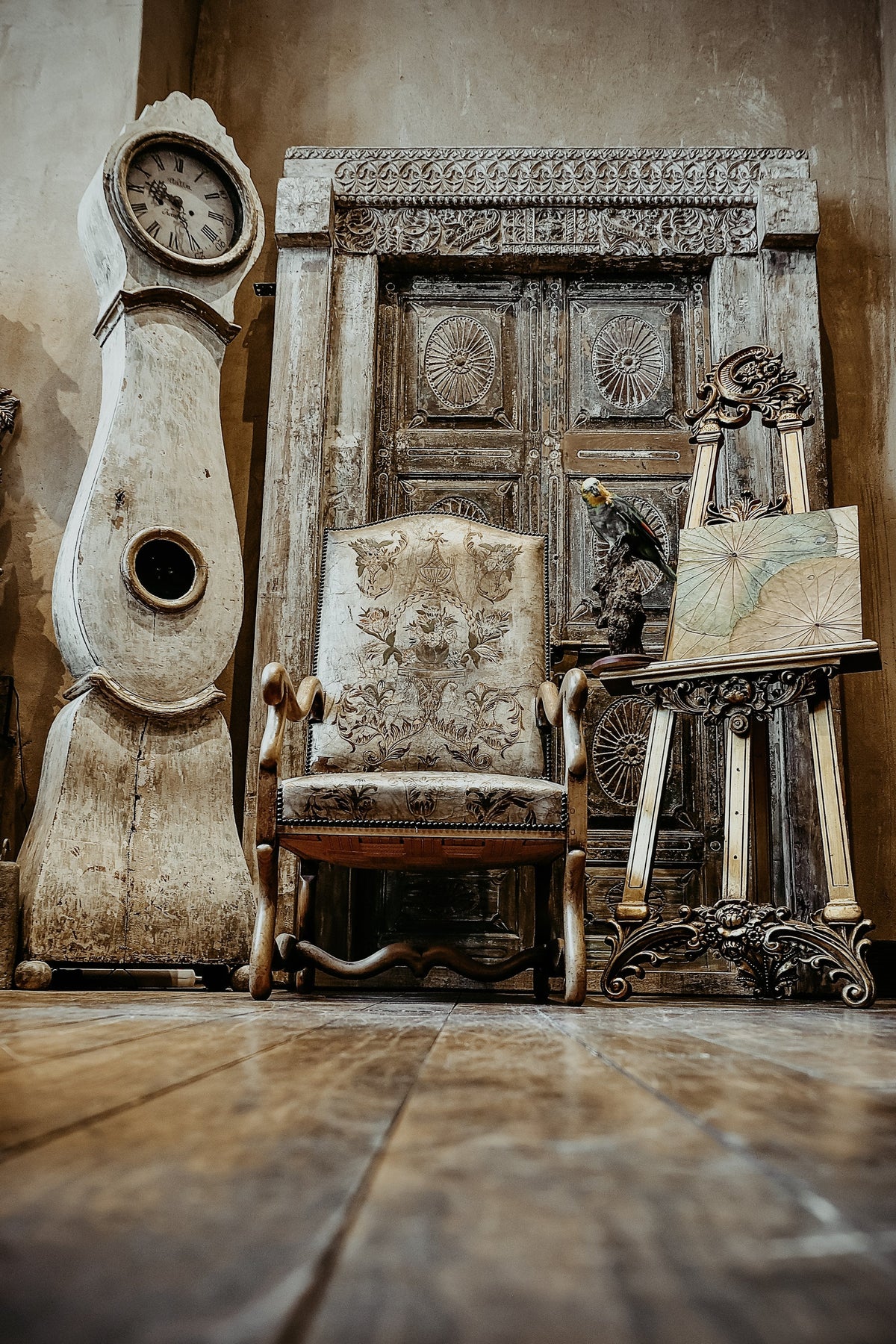 Tables & Chairs
